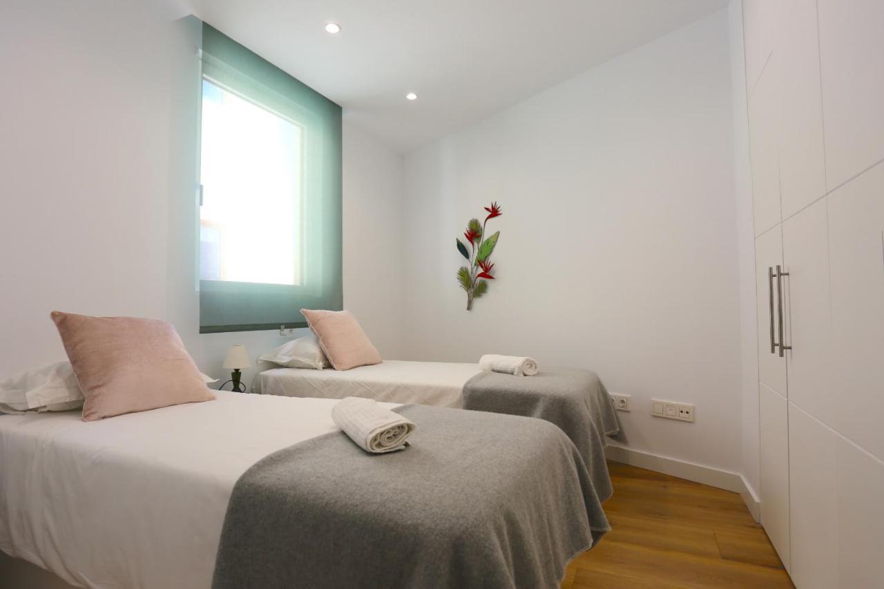 Juan De Austria Central Penthouse 4Pax Malaga Exterior photo