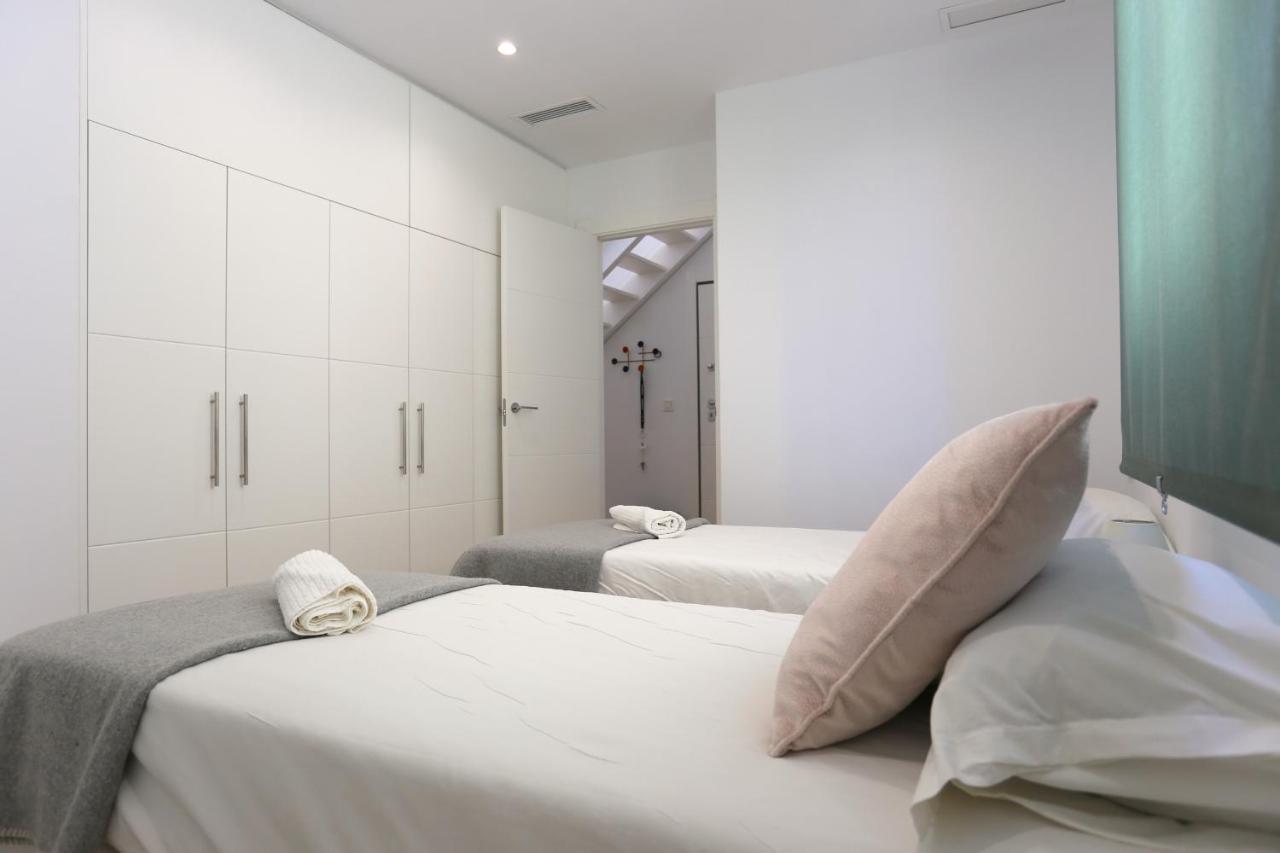 Juan De Austria Central Penthouse 4Pax Malaga Exterior photo